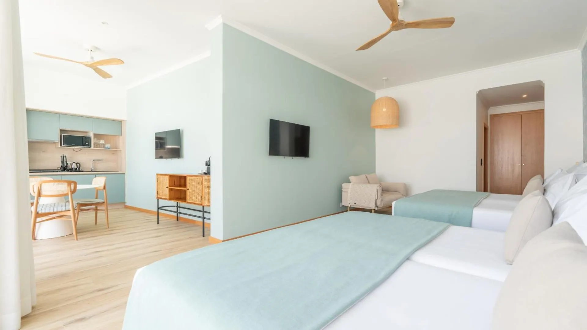 Studios By Aqua Natura Hotels Porto Moniz
